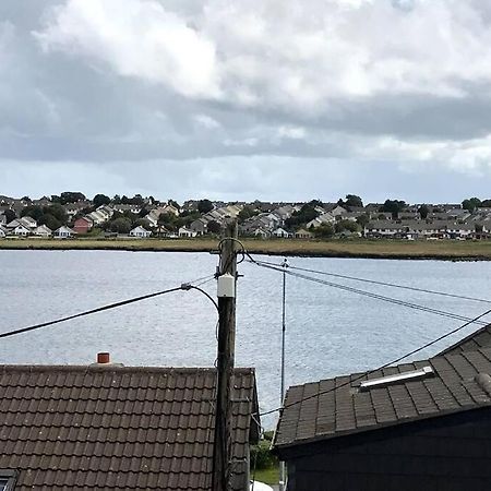 Stylish 3 Bed Apartment With Lough Atalia Views Galway Exterior photo